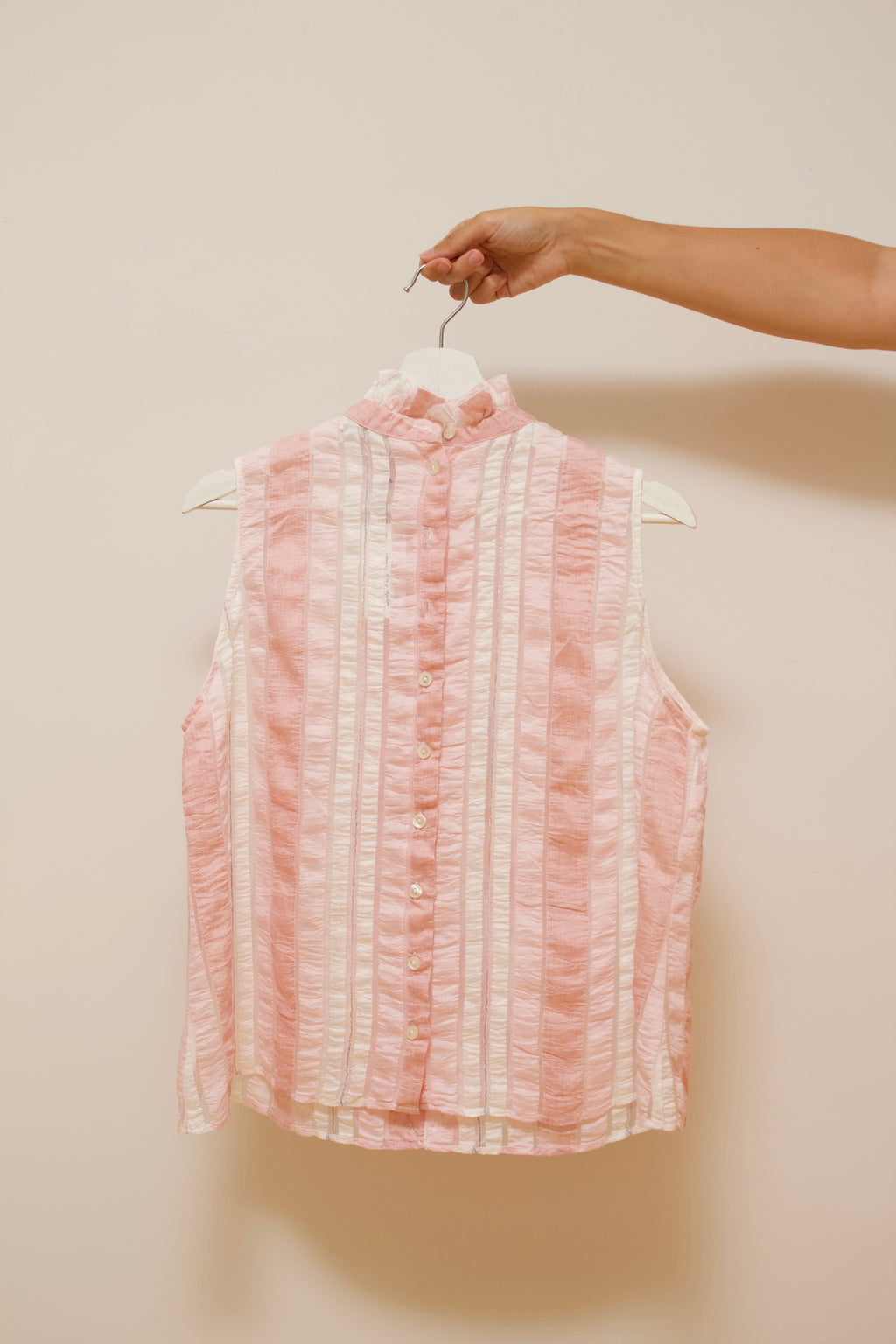 Pink ruffle collar shirt